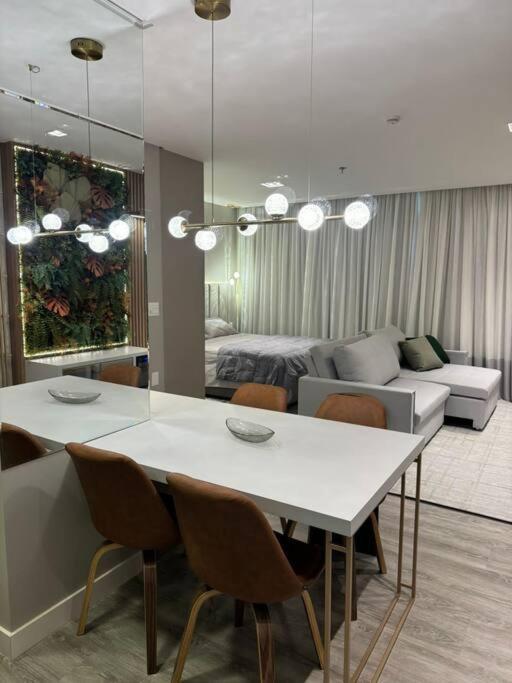Infinity Tower Flat - 1403 Itapema